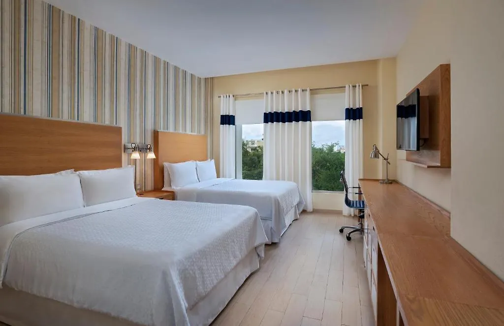 **** Hotel Four Points By Sheraton Cancun Centro Mexico
