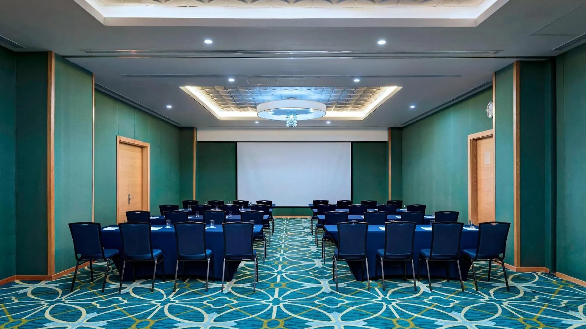 Four Points By Sheraton Cancun Centro 4*,