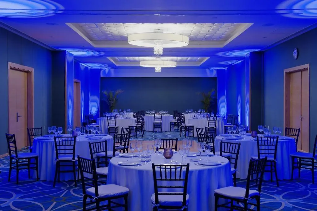 Four Points By Sheraton Cancun Centro Hotel
