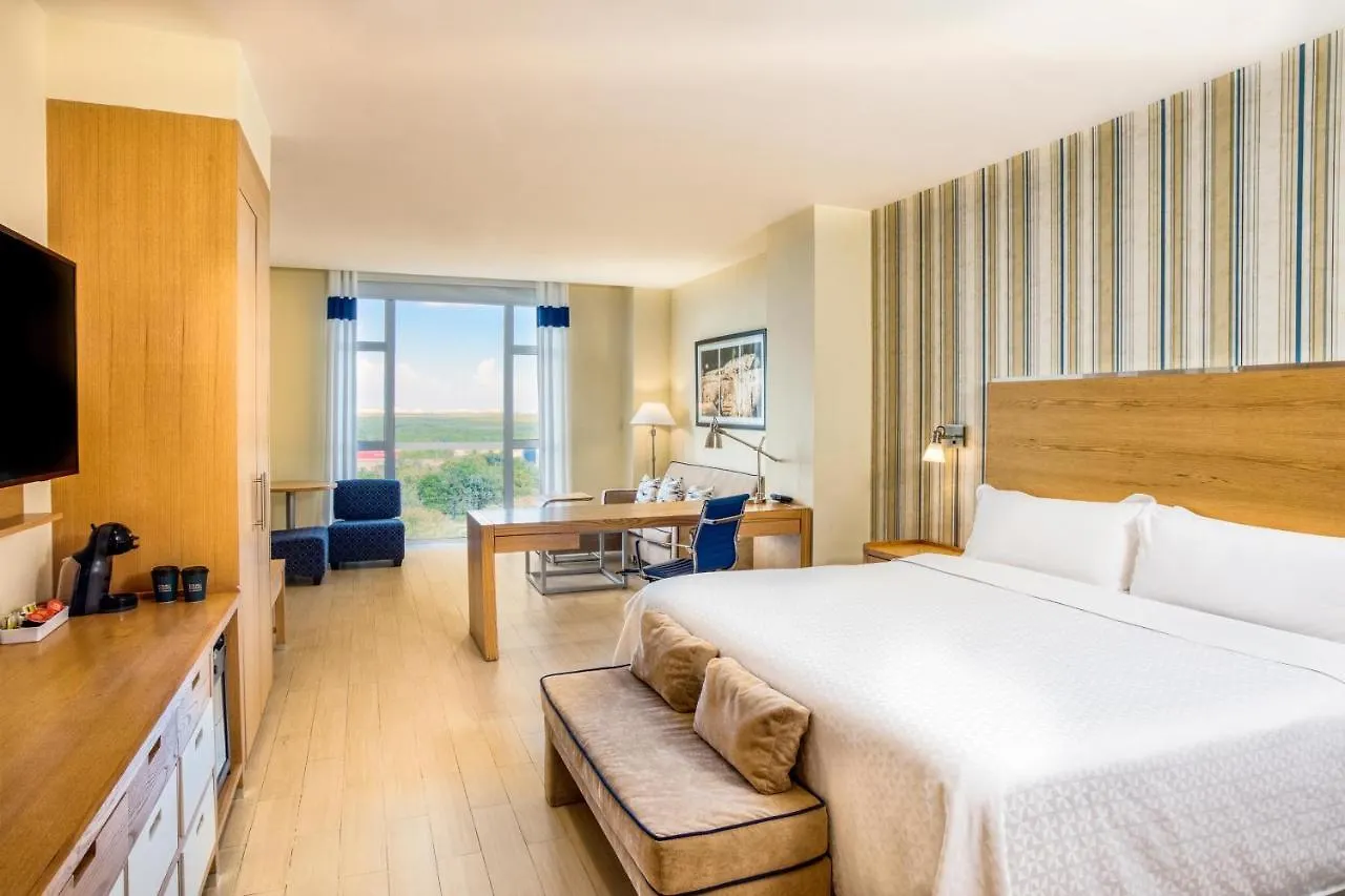Four Points By Sheraton Cancun Centro