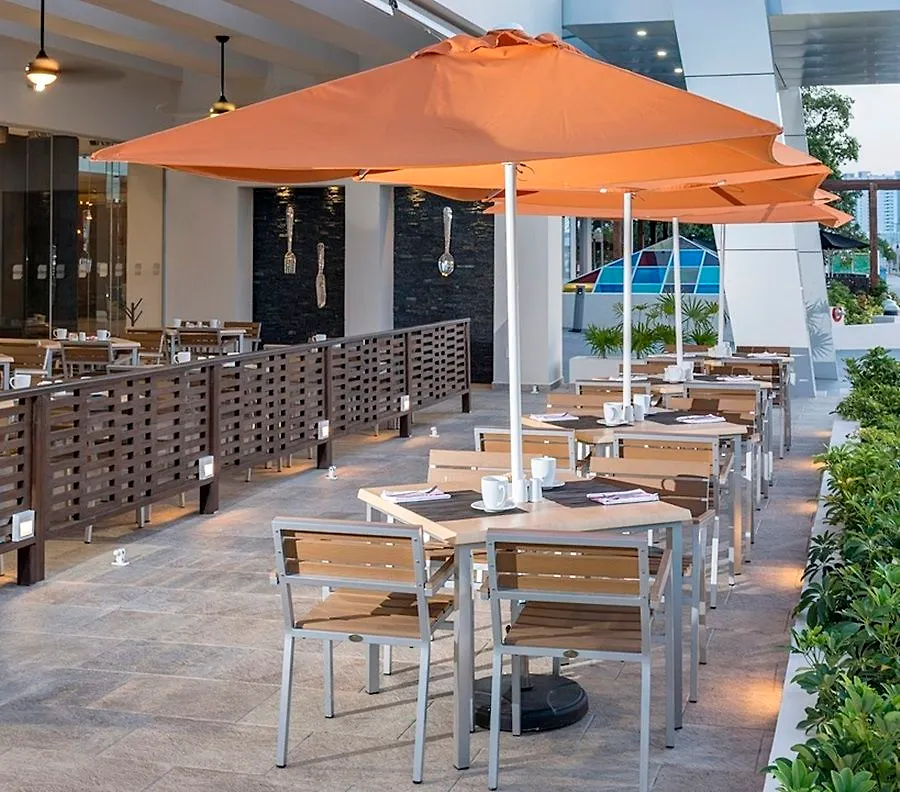 Four Points By Sheraton Cancun Centro 4*,