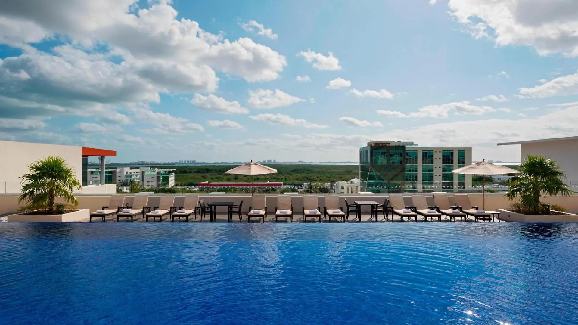 Four Points By Sheraton Cancun Centro