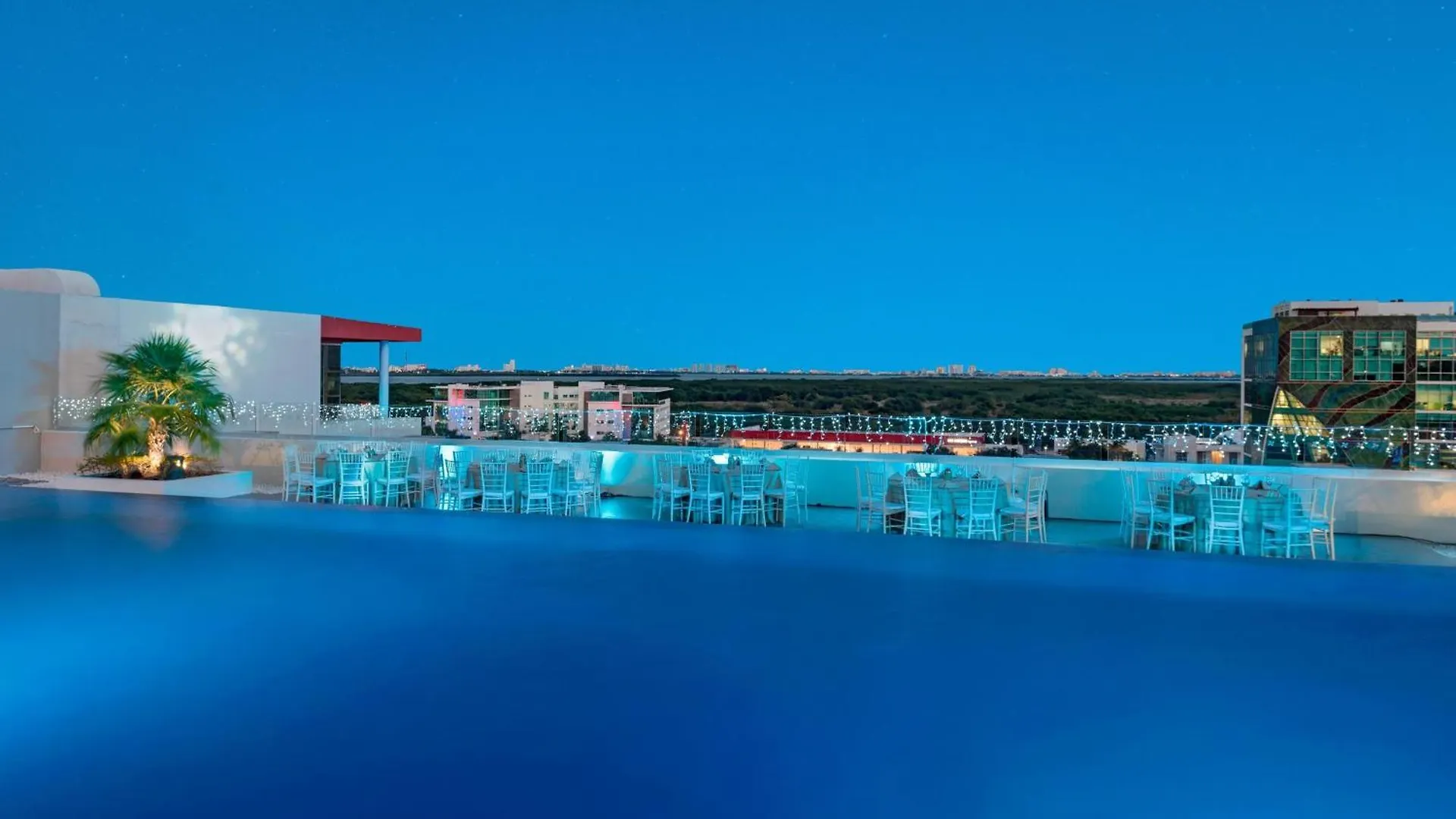 Four Points By Sheraton Cancun Centro 4*,  Mexico