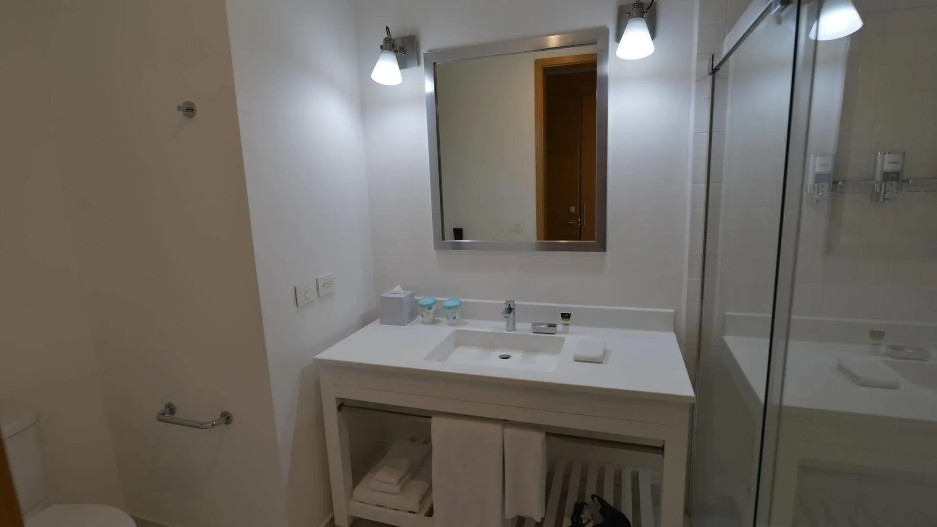 Four Points By Sheraton Cancun Centro 4*,